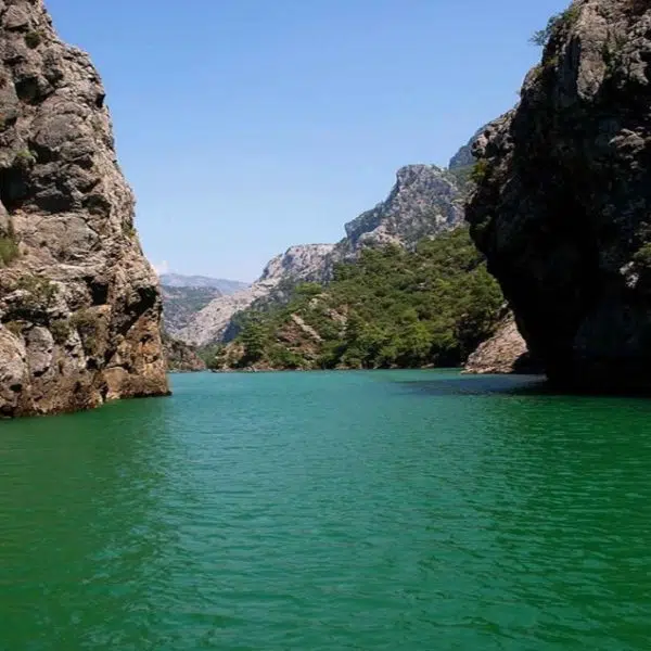 Green Canyon Boat Tour 4