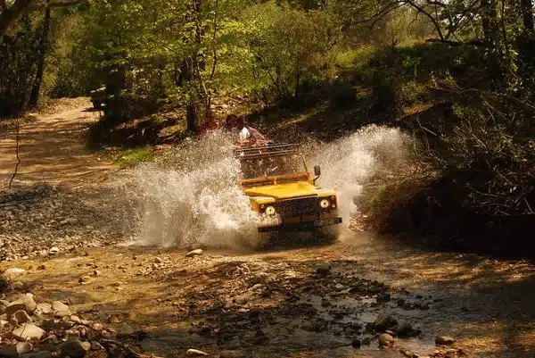 Jeep Safari at Taurus 3