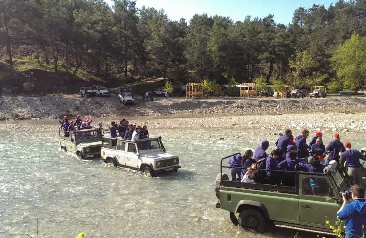 Jeep Safari at Taurus 1